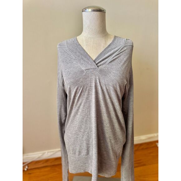 Athleta Pullover Hooded Lightweight Gray Sweater Size M - Picture 1 of 16